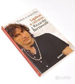 libro Vivere ad orecchio  _  Luciano Ligabue 