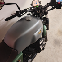 Moto Guzzi V7 centenario