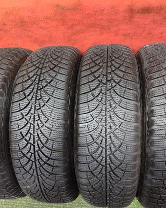 195 65 15 Gomme Invernali 95% GoodYear 195 65 R15