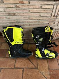 Stivali da cross Forma