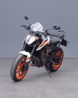 KTM 890 Duke