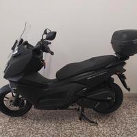 Kymco Skytown 125 Nero Opaco