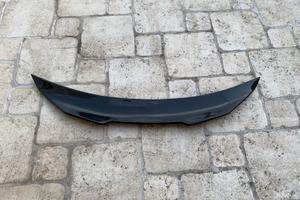 Spoiler/lip posteriore in carbonio