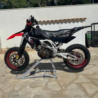 Aprilia SXV 5.5 - 2007