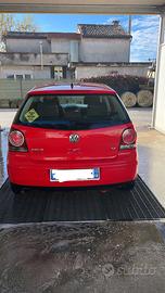VOLKSWAGEN Polo 4a serie