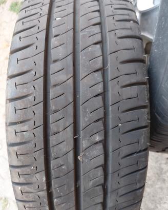 Gomma 225/65R16C