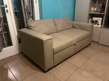 Divano 3 posti angolare color grigio