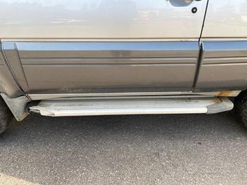 PEDANE PER NISSAN TERRANO II R20 ANNO 2001