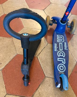 Monopattino Micro Mini (3 ruote) con manubrio