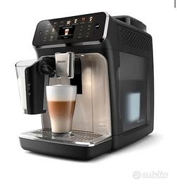 Macchina caffè Philips Serie 5500 LatteGo nero