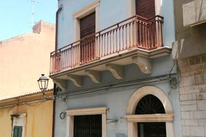 Palazzetto terra-cielo con due terrazze Rif. 295