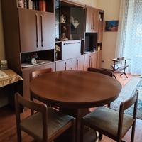 salotto e tavolo 6 sedie 