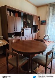 salotto e tavolo 6 sedie 