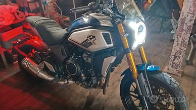 CFMOTO heritage 700 clx