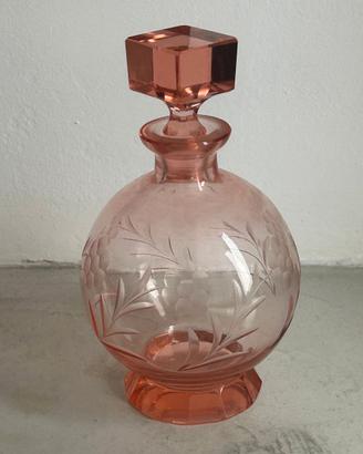 Antica bottiglia liquore Art Déco in vetro rosa