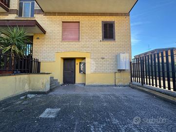 3 LOCALI A MONTEROTONDO