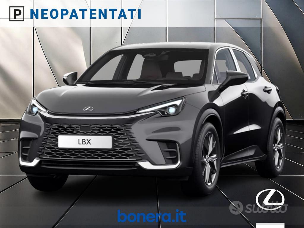 Lexus LBX