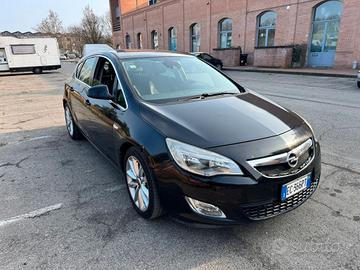 2010 Astra sport 1.7 CDTI 125cv gancio traino 