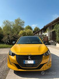 Peugeot 208 GT 