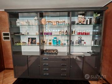 arredamento per negozio di estetica