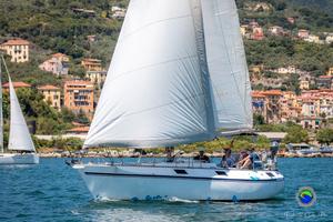 Barca a vela CBS Harmony