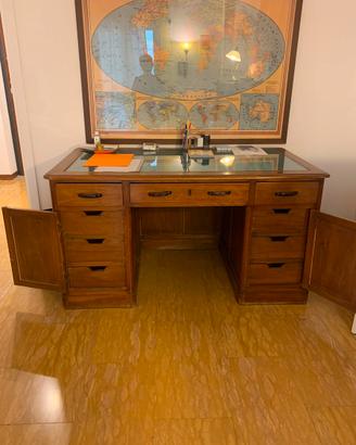 Scrivania anni 60’