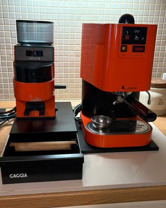 BABY GAGGIA ARANCIONE+MACINACAFFÉ E BASE