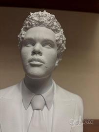 Statua Sant'Antonio Kaws Nike Xbox Adidas PlayStat