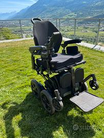 Sedia a rotelle motorizzata iBOT