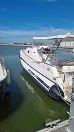 ZAR 97 Skydeck con 2 x 300 Hp Suzuki