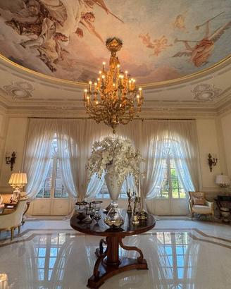 Villa di 750 m² con più di 5 locali e box auto dop