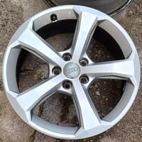 Cerchi lega originale Audi Q5 Q3 misura 18