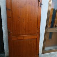 vecchie.  Porte  legno