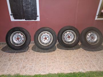 Cerchi e gomme Bridgestone invernali Ducato maxi 