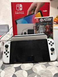 Nintendo switch piu FC26 piu 2 anni garzanzia