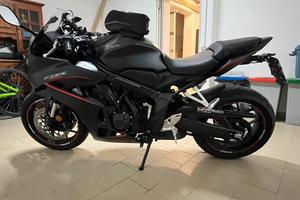 Honda CBR650R