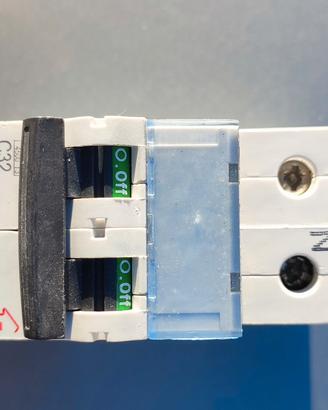 Interruttore magnetotermico Biticino C 32