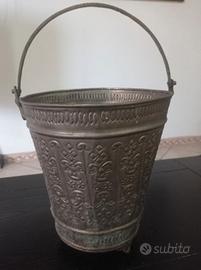 Antico secchio Marocchino