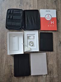 iPad completo più accessori