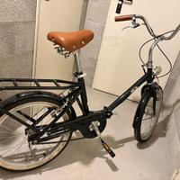 Due  biciclette pieghevoli