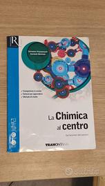 Libro La Chimica al Centro 9788823345713