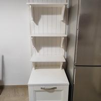 Mobile bianco decapato 