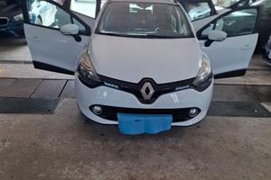 renault clio 4 serie 1.2 benzina del 2014
