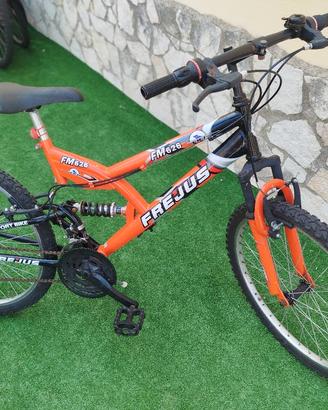 Bici mountain bike Frejus  626 24"