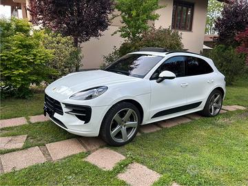 Porsche Macan S v6