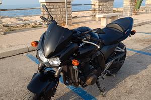 Kawasaki z750 del 2004 original