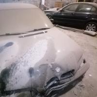 2 auto incidentate BMW 320 serie intere ricambi