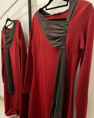 Vestiti rosso e marone