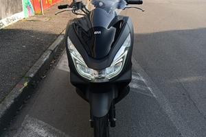 Honda pcx 150