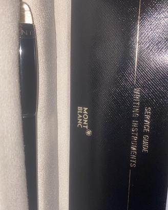 Penna stilografica Montblanc black resin